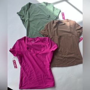 3 Pumiey tops NWT